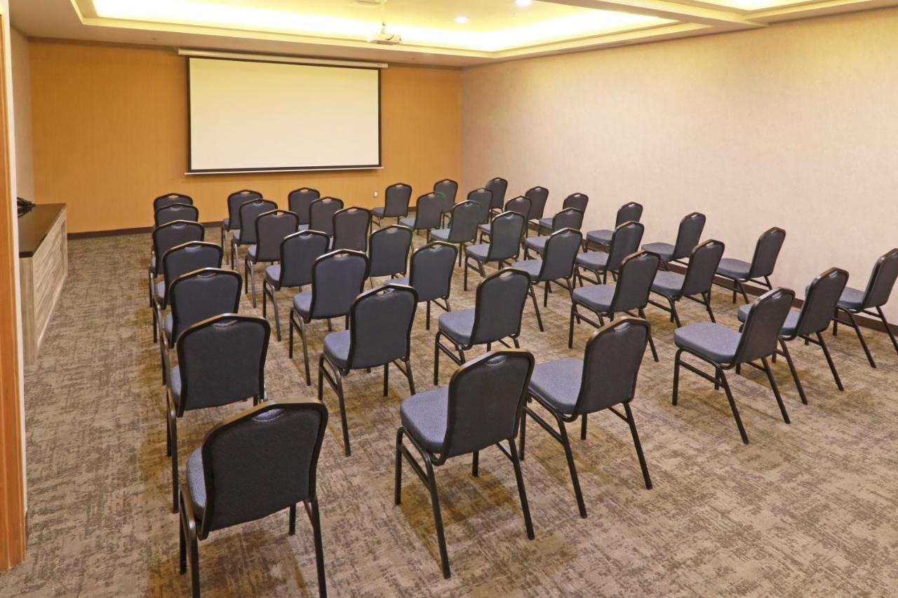Holiday Inn - Ciudad Juarez By Ihg Екстер'єр фото